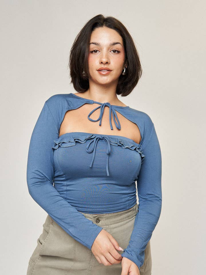 Isabelle knytbolero i denimblått, plusstorlek tillgänglig för wholesale av What Lo Wants