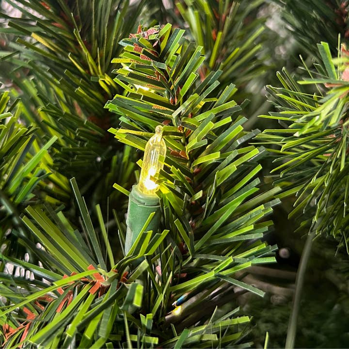 Jacobson - Wholesale Artificial Christmas Tree - 6.5ft Slim Pencil Christmas Tree - Majestic Pine1