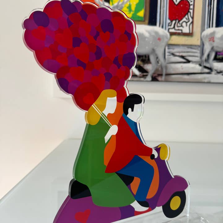 Arte Focus - Wholesale Decorative Tabletop Object - Romantic trip | Marco Lodola2