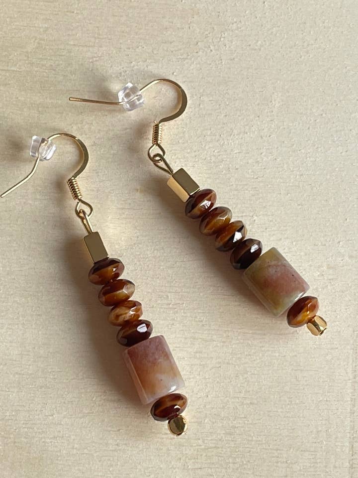 Brown Gemstone earrings for wholesale by Shop Wall