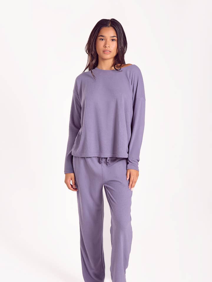 Stormy Soft Waffle Stretch-Knit L/S Pajama Set
for wholesale by iCollection