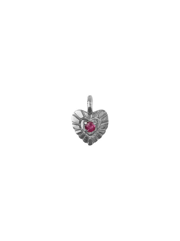 Pendants - Garnet heart - Silver voor wholesale door XZOTA