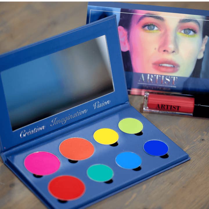 Collection LA CRÉATRICE ARTIST for wholesale by ARTIST