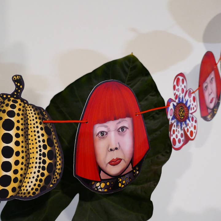 THE PAPER IDOLL - Vente Fanion/guirlande - Boutière/guirlande Yayoi Kusama, cadeau Yayoi Kusama, art japonais