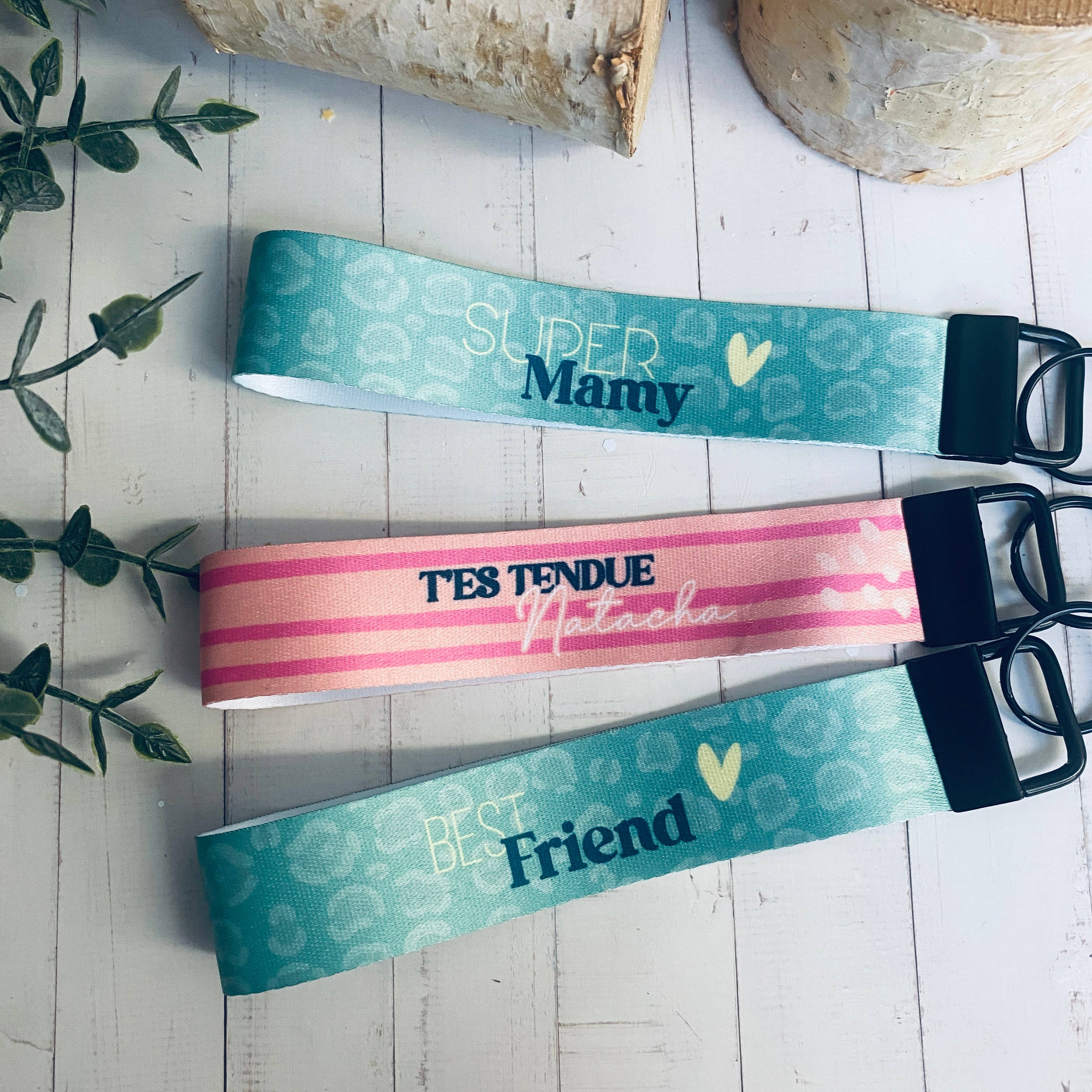 La vie en magenta - Wholesale Keychain - Women's - Colorful lanyard keychain humor and tenderness-best friend2