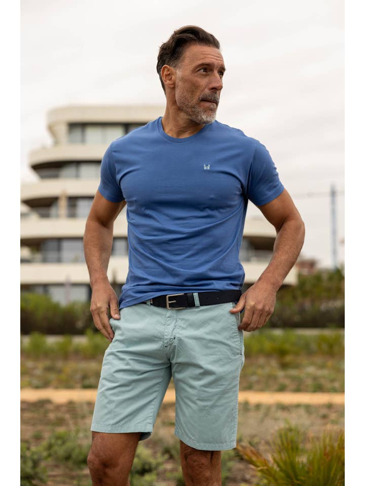 Custi Mikelo: Men's Clothing & Christmas Gifts - Wholesale T-Shirt - Men's - Medium Blue Basic T-Shirt1