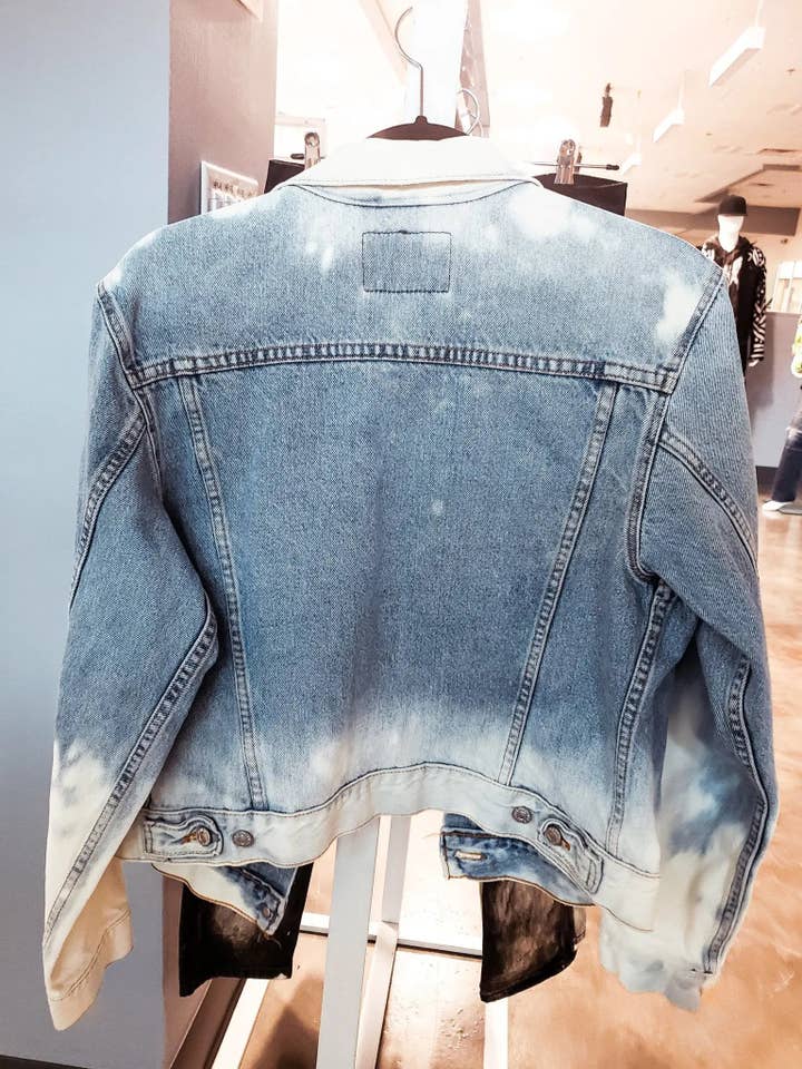 LOKA.HAUS - Wholesale Denim Jacket - Women's - Revived Retro Levi's Jacket6