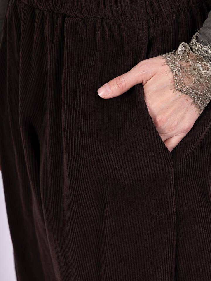 L'Emotion – wholesale Pants – Women's – Balloon Pants Elastic Waist Corduroy 100% Cotton9