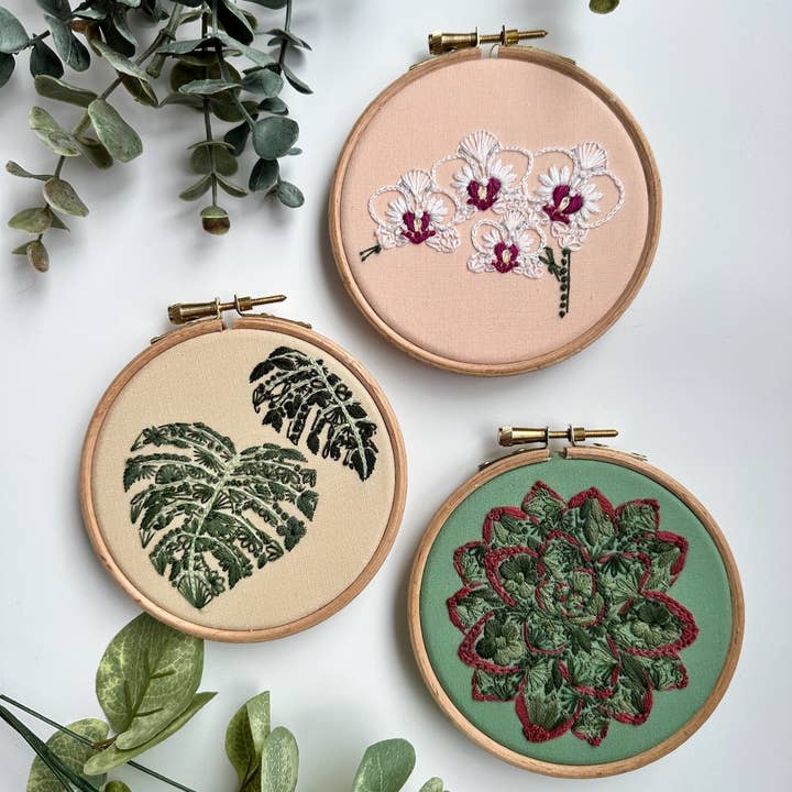 Nest Embirdery – Großhandel Kreuzstich-/Stickzubehör – Fabulous Flora 3 Mini-Kit-Paket2