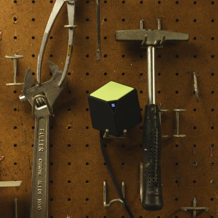 Hugo Air Purifier - Wholesale Luidsprekers/speakers - Schatzii SKYBOX MINI Bluetooth draagbare luidspreker voor binnen/buiten3