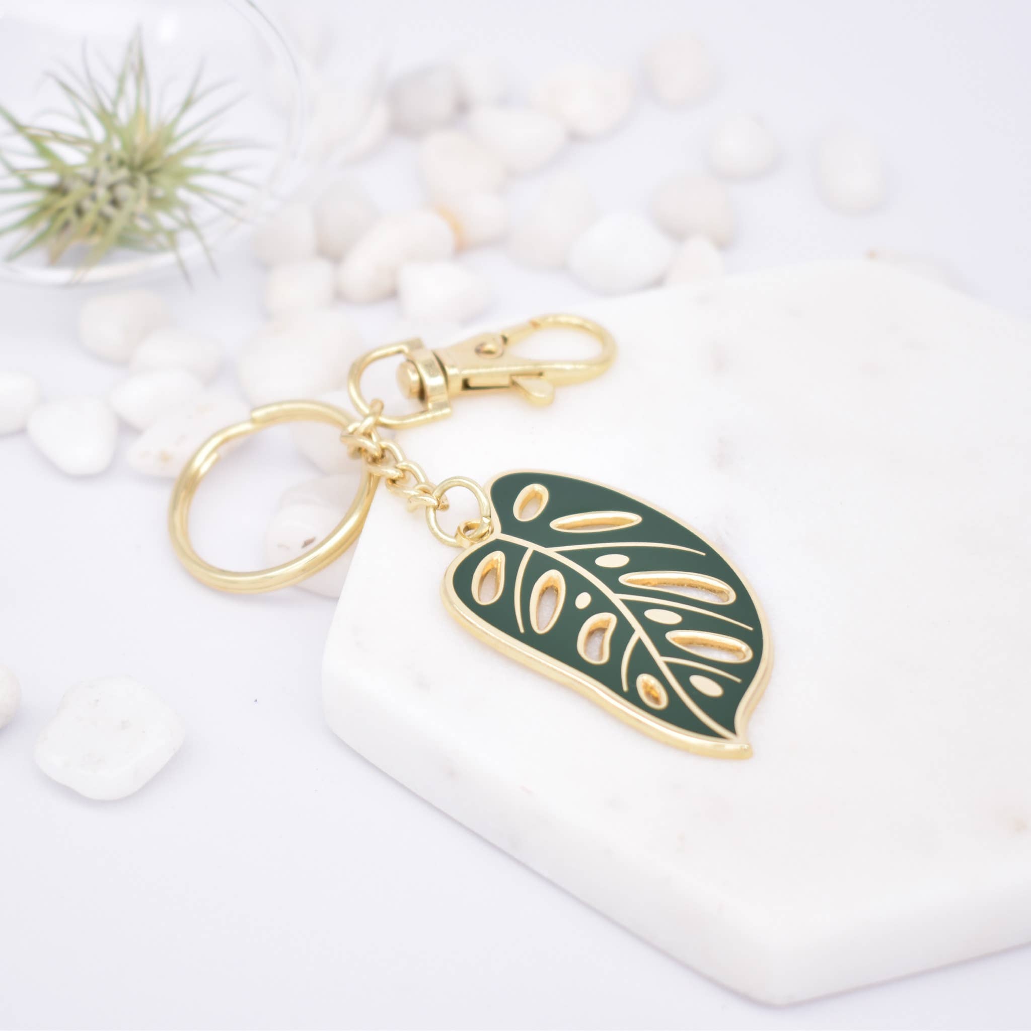 Plant Scouts - Wholesale Keychain - Unisex - Monstera Adansonii - Swiss Cheese - Keychain - Plant Lover1