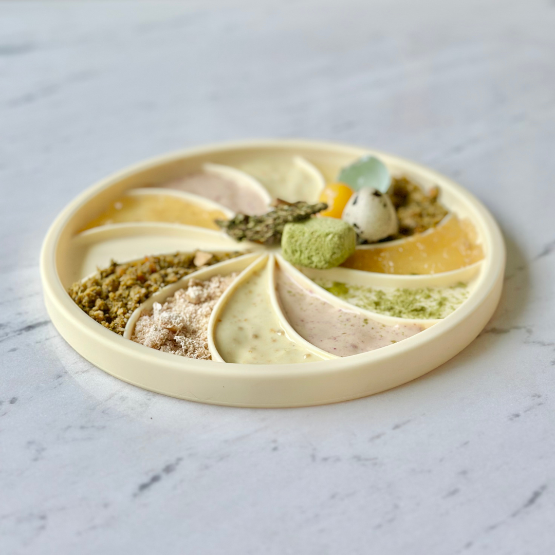 ollie b. good - Wholesale Pet Food Mat - Dog - wheelies lick mat & lid | buttercup1