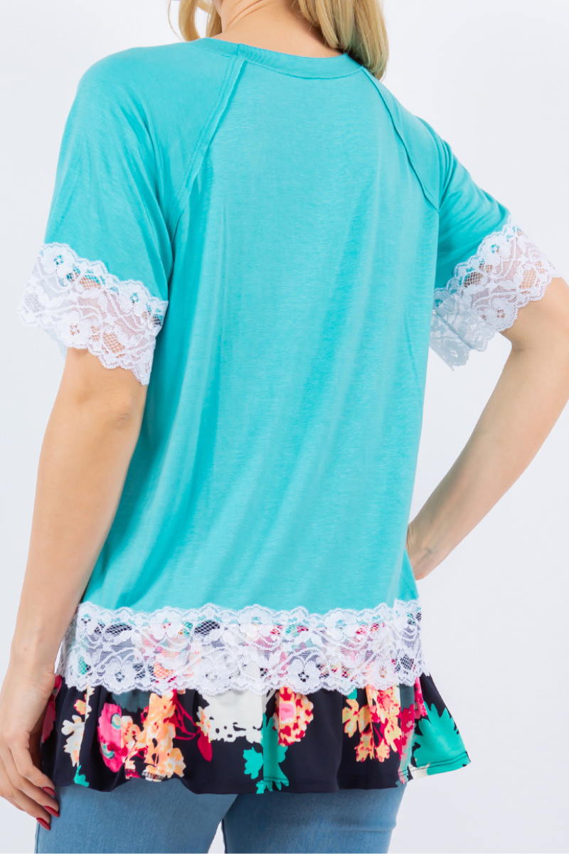 Celeste Clothing - Wholesale Tunic - Women's - PLUS SIZE FLORAL TUNIC LAYERING TOP WITH LACE -CT118197