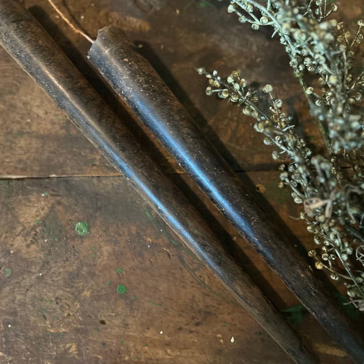 The Cranberry Cornstalk Co. - Wholesale Tapered Candle/Candlestick - Primitive Grubby Taper hanging candle stick