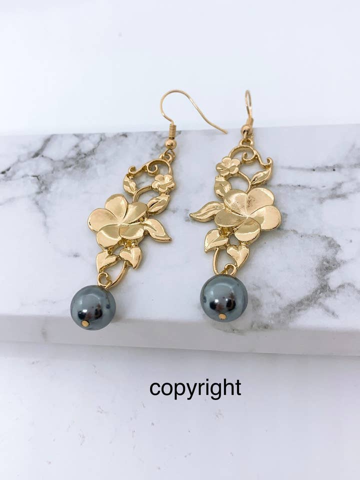 Hawaiian Plumeria Flowers earrings : Hamilton Gold Earring with  Shell Pearls for wholesale by Anela's Jewelry