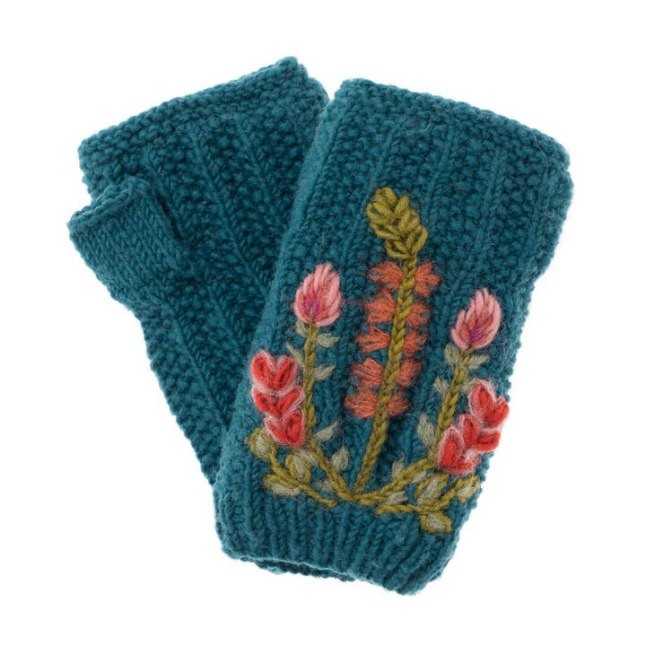 Meadow Handwarmer for wholesale by French Knot