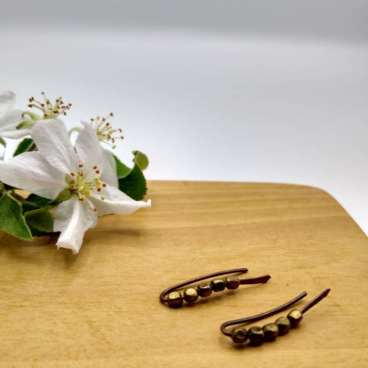 Beaded Climber for wholesale by Dekko Trading