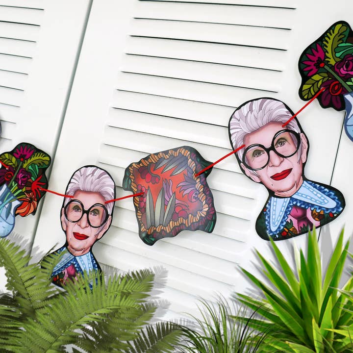 Garland/banner Fashion Icon | Legendary artist-inspired for wholesale by THE PAPER IDOLL