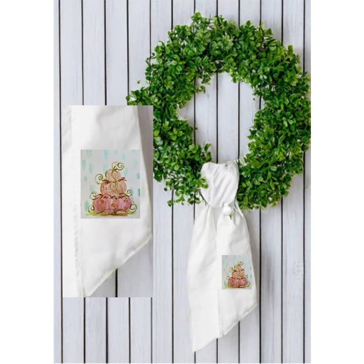 Bridgett Écharpe de Citrouilles Empilées Roses pour la vente par LuckyBird Apparel and Home