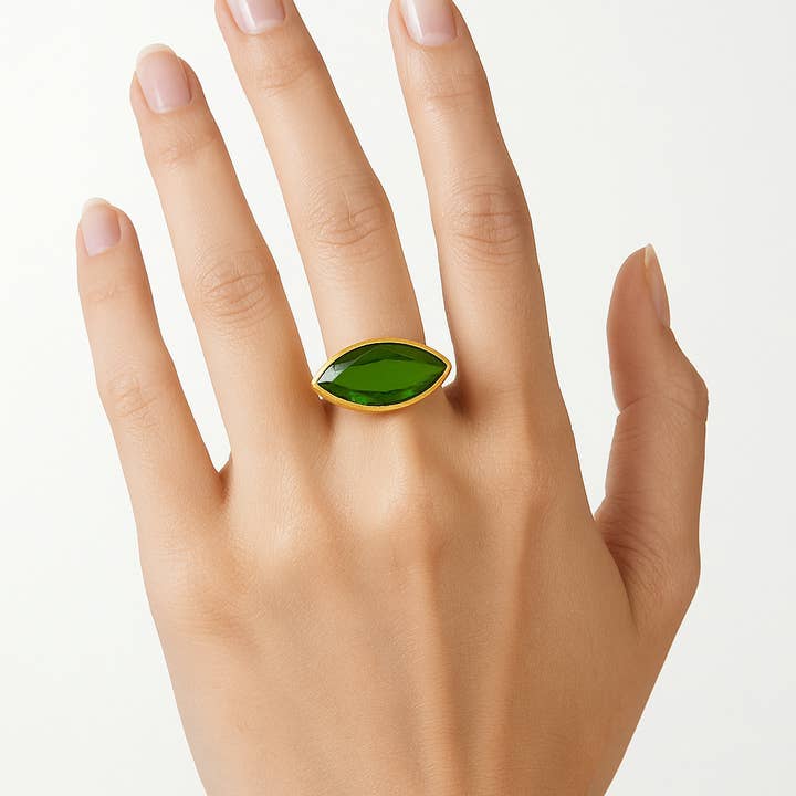 Isabel Lamadrid - Wholesale Multi-Stone Ring - MARKIZE Ring Peridot3