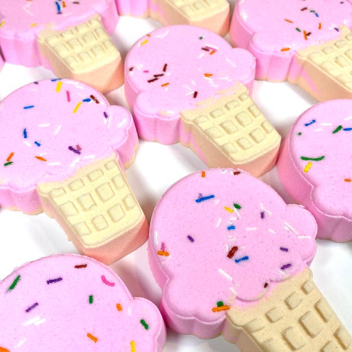 Splish Splash Bath Bombs - Wholesale Bath Bomb/Fizz - Ice Cream Cone1