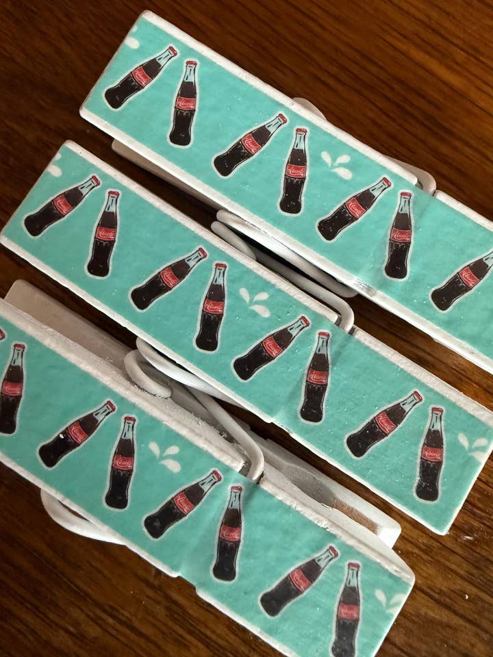 Refrescos Coca Cola Bebida Botella Clips para Patatas - Recuerdos de Fiesta para venta al por mayor de NanCBeeCreations