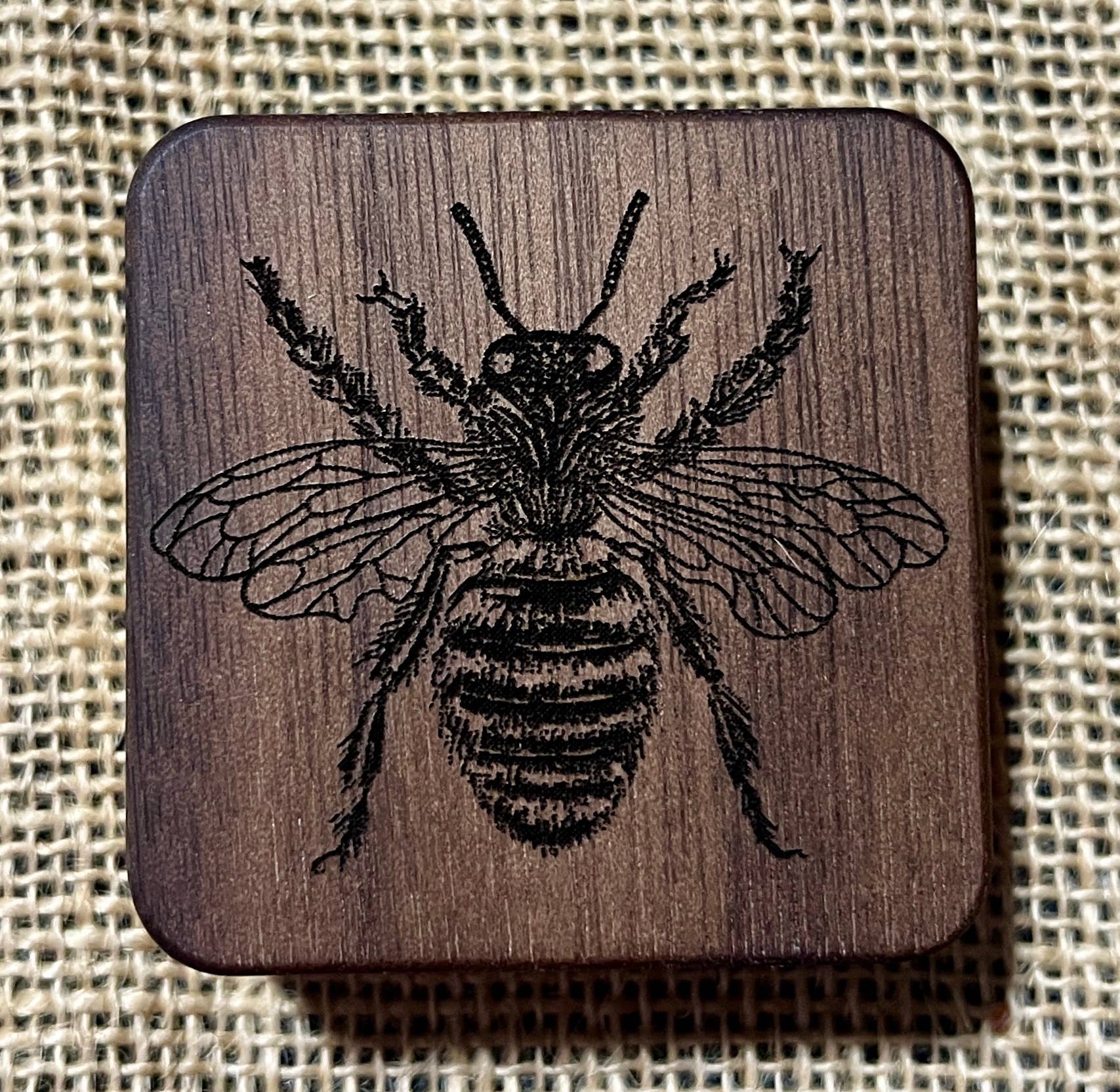 Creative Paths - Wholesale Jewelry Box/Organizer - Bee Trinket Box0