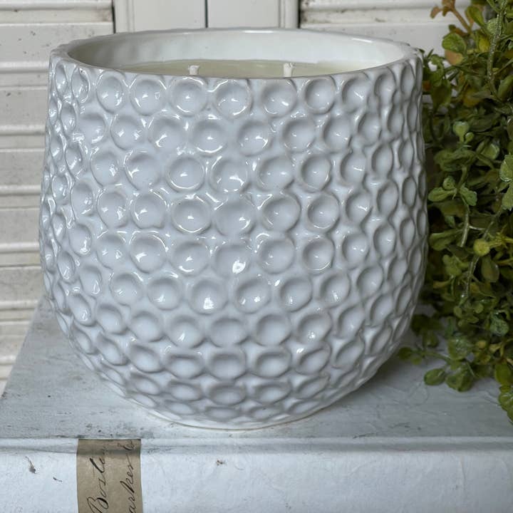 Bougie de soja en daim frais et cachemire 30 oz en poterie pour la vente par 1858 Candle Co