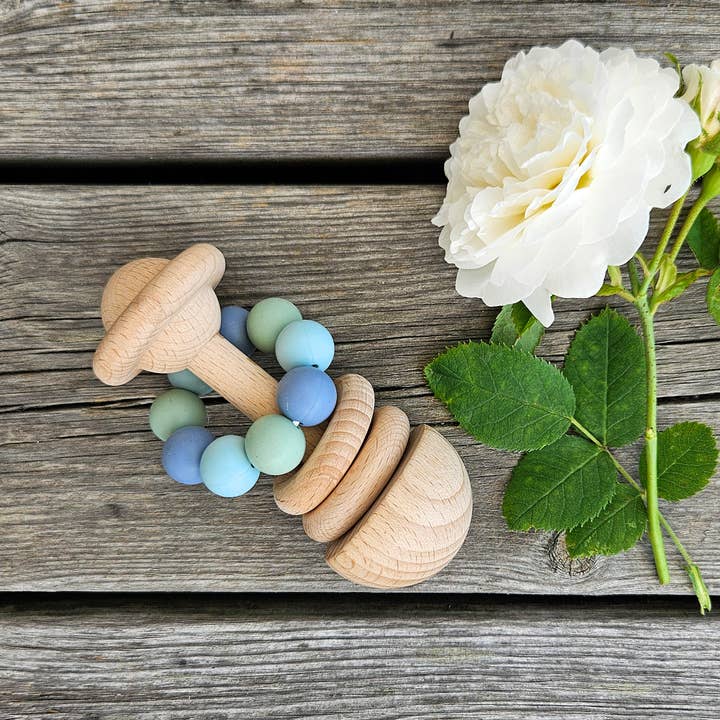 Summerville organic - Wholesale Handheld Rattle - Baby - Baby Wooden Rattle Silicone Beads Blue1
