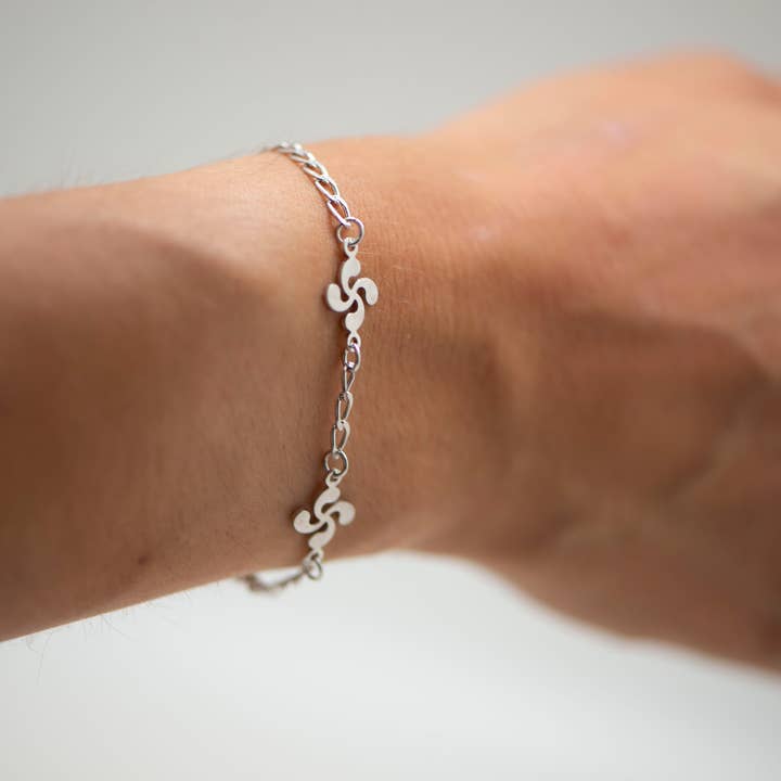 Kettenarmband 3 Lauburu Baskisches Kreuz Rhodiniertes Silber 925 für den Großhandel von TALISMAN JEWELLERY (D&Fidanverdi, S.L.)