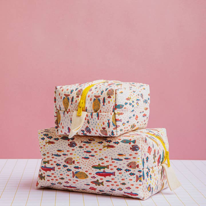 ECKE - Wholesale Makeup/Cosmetic Bag - Peces Beige Vanity & Beauty Case 1