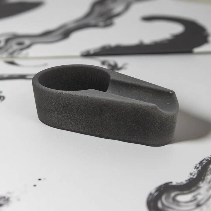 Renewthehalls - Wholesale Ashtray - Concrete Modern Ashtray – Handmade Minimalist Design9
