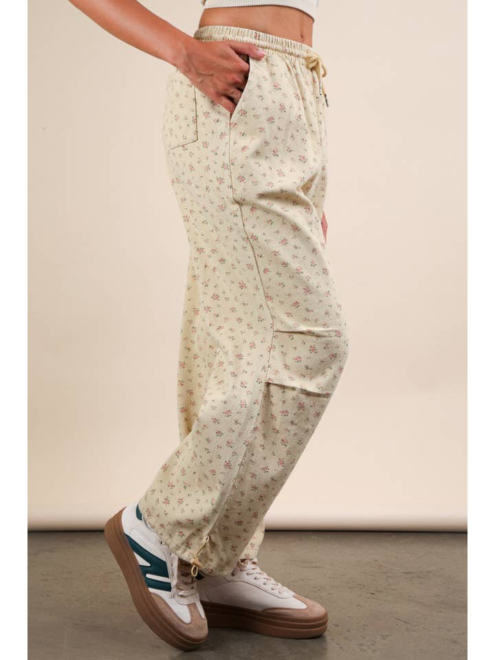 VERY J - Wholesale Pants - Women's - NP70723-Floral Printed Linen Parachute Pants9