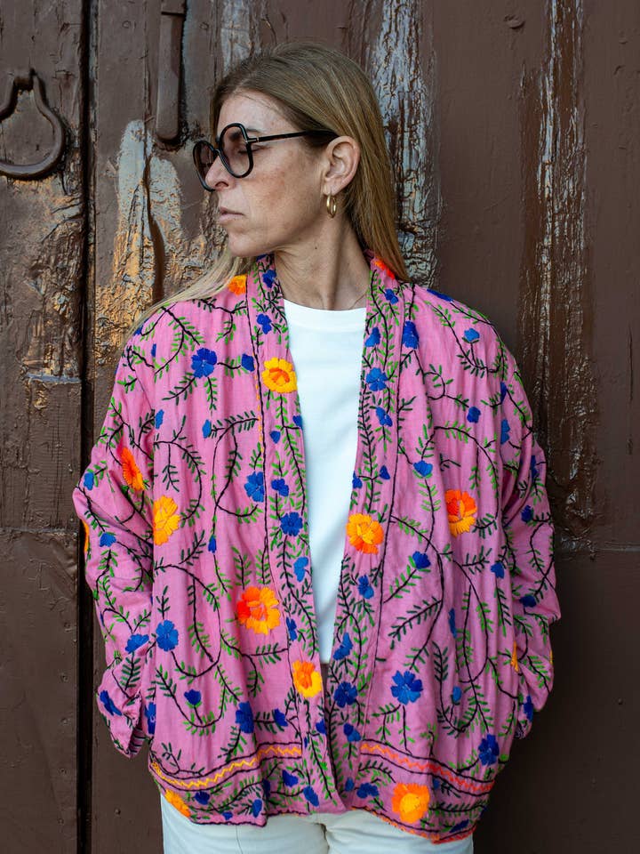 Iria-Jacke für den Großhandel von Sanjanaandme