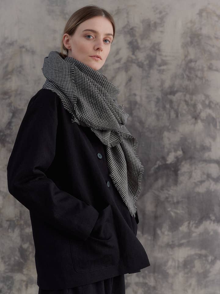 Rutig mönstrad halsduk för wholesale av muku