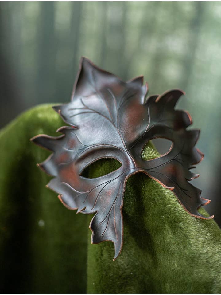 Costurero Real - Vendita all'ingrosso Costume di carnevale - Uomo - Foglia marrone in pelle d'acero Druido Autunno Natura Foresta Woodland1