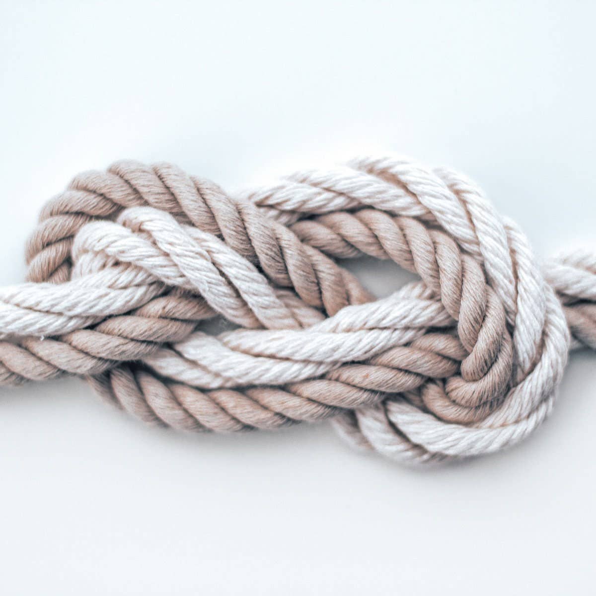 woolexperts - Wholesale Craft Supplies - 4 mm Macrame Cord, Rope, String, Yarn & Supplies7