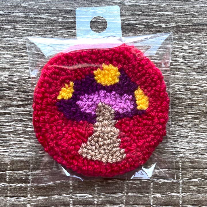 Posavasos con forma de hongo rojo para venta al por mayor de Megan Ceron Designs