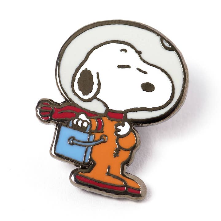 Astronaut Snoopy Standing Pin for wholesale by PINTRILL
