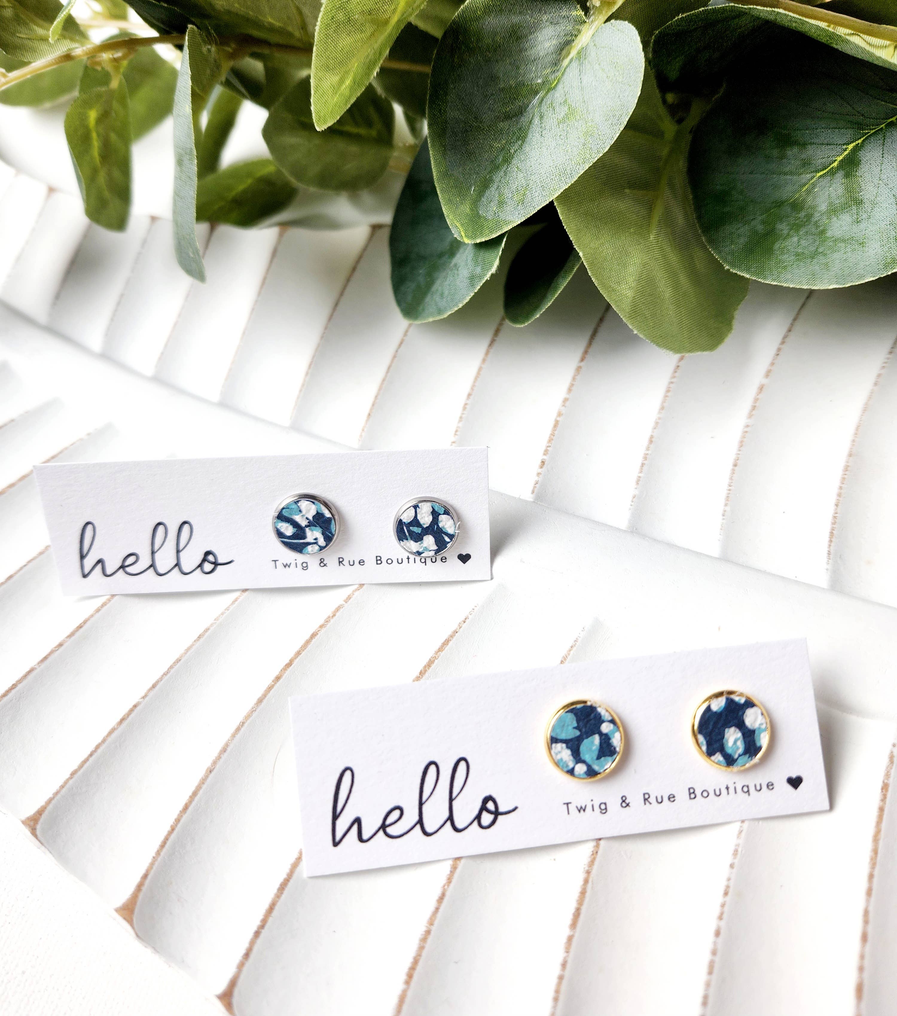 Twig & Rue boutique – Brincos de pino por atacado – Alças de botão em couro | Coleção de padrões5