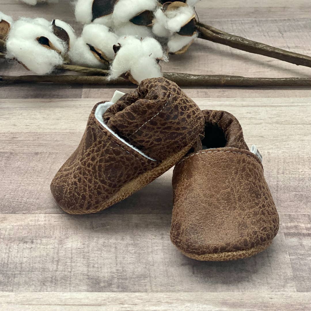 Trendy Baby Mocc Shop – wholesale Moccasins – Kids – Chocolate Suede Moccasins2