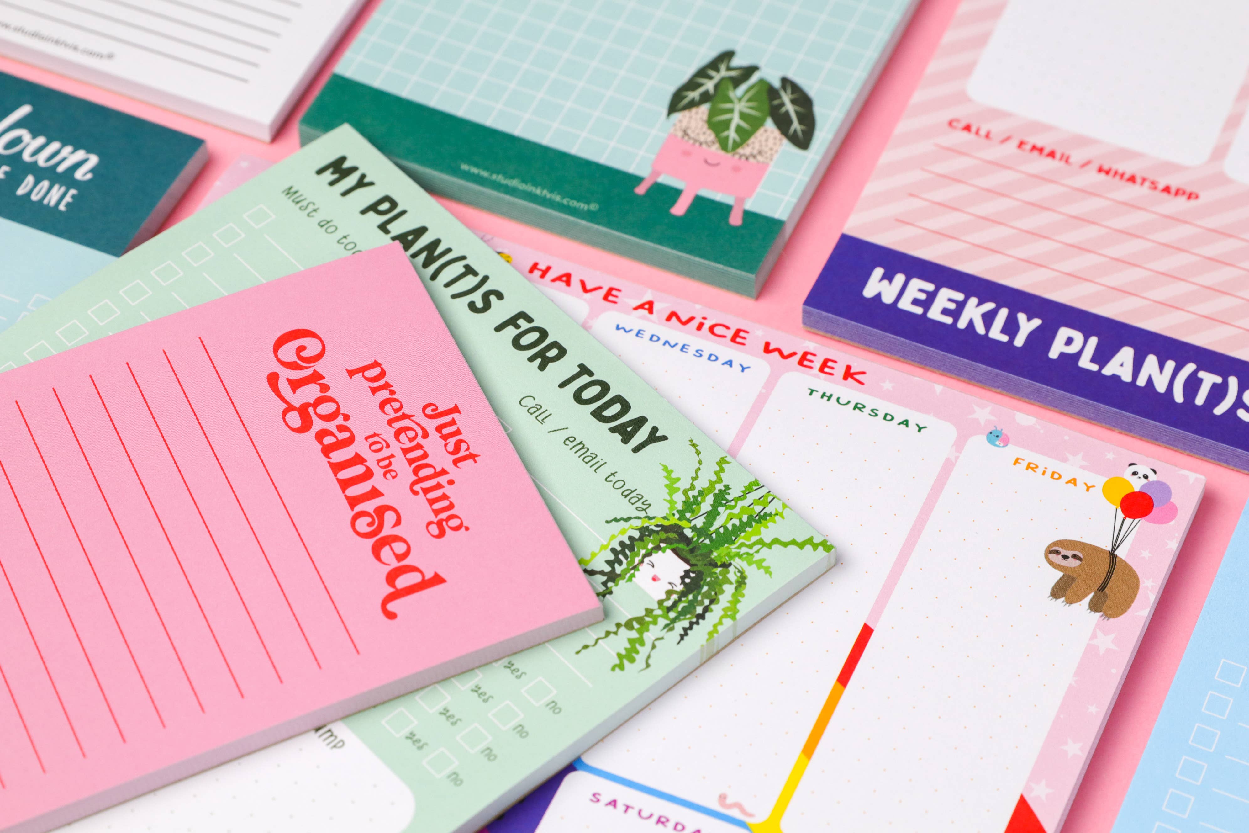 Studio Inktvis - Wholesale Notepad - Pink just pretending to be organised to do list notepad6