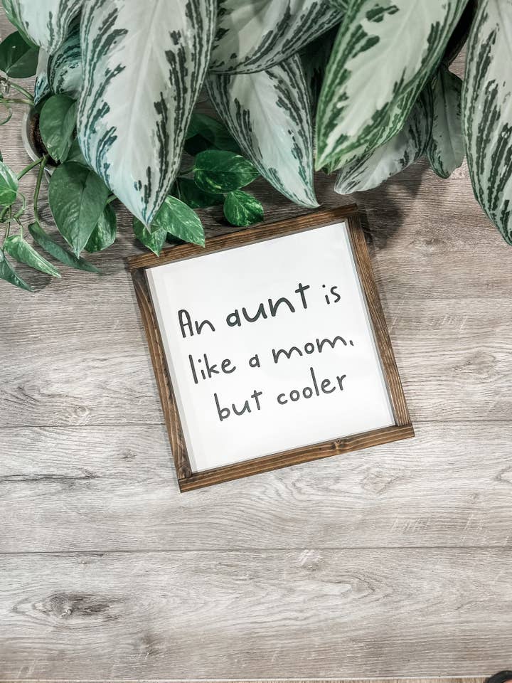 Une tante, c'est comme une maman, mais plus cool pour la vente par Wooden Arrow Designs