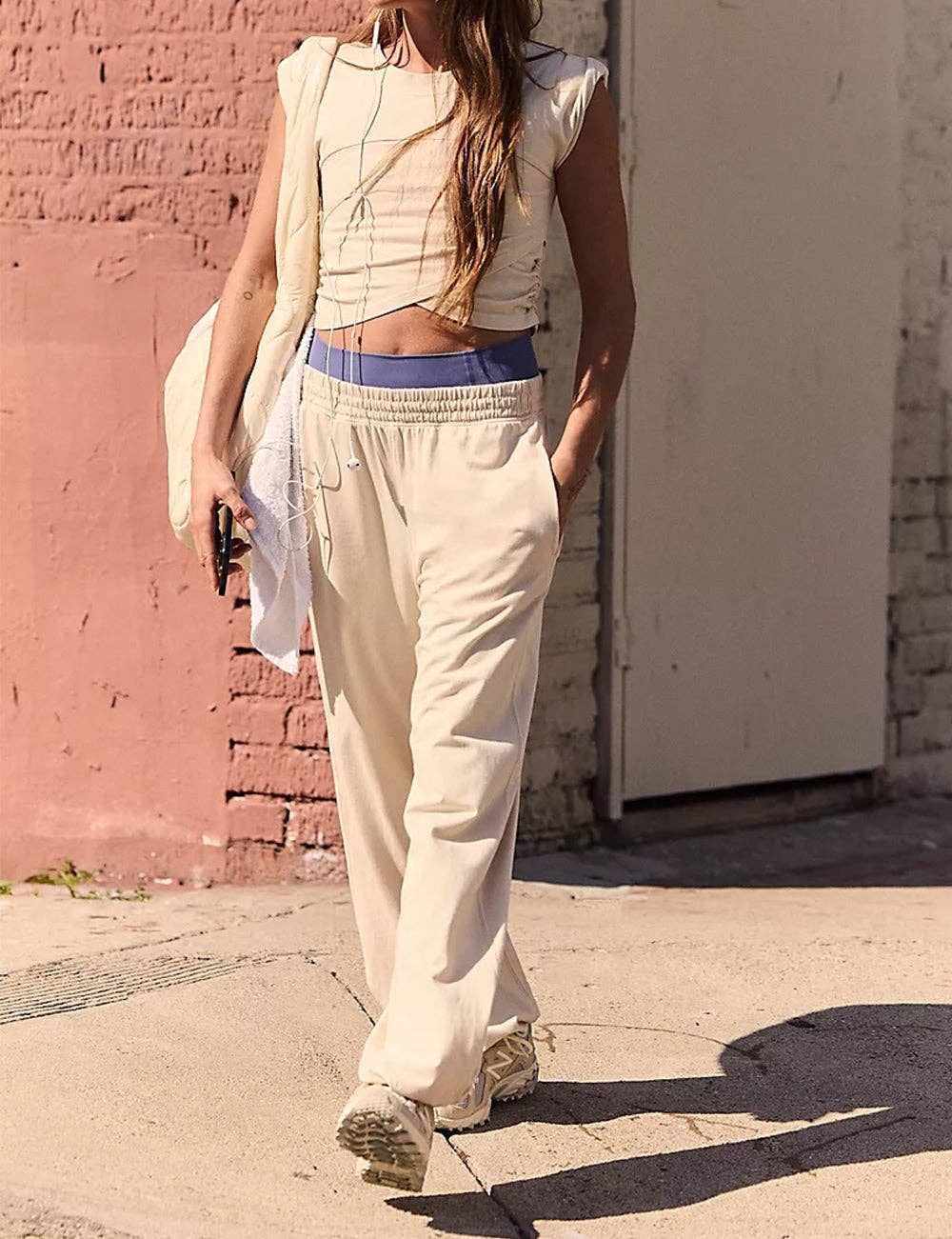 Sweetkama - Wholesale Lounge Set - Women's - Ladies Solid Color Crop Top and Pants Set SKST37923