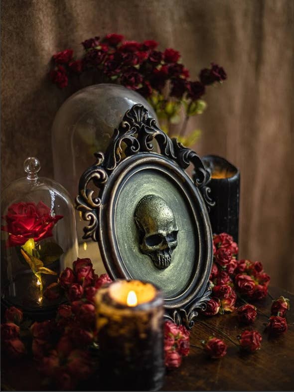 Skull Frame wanddecoratie Gothic Halloween Home Decor Goudgroen voor wholesale door Costurero Real