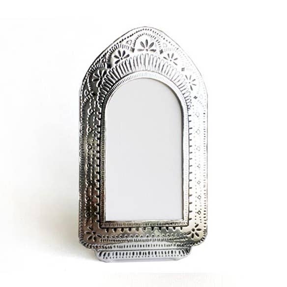 THE LITTLE PRESS - Wholesale Picture Frame - Tall Silver Faux Tin Frame0