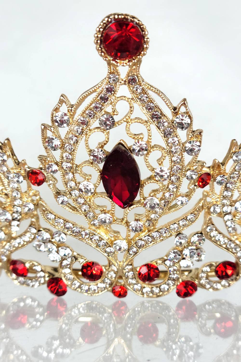 Chicas - Wholesale Tiara - Women's - One Size Fits All Tiara With Jewels HT93325