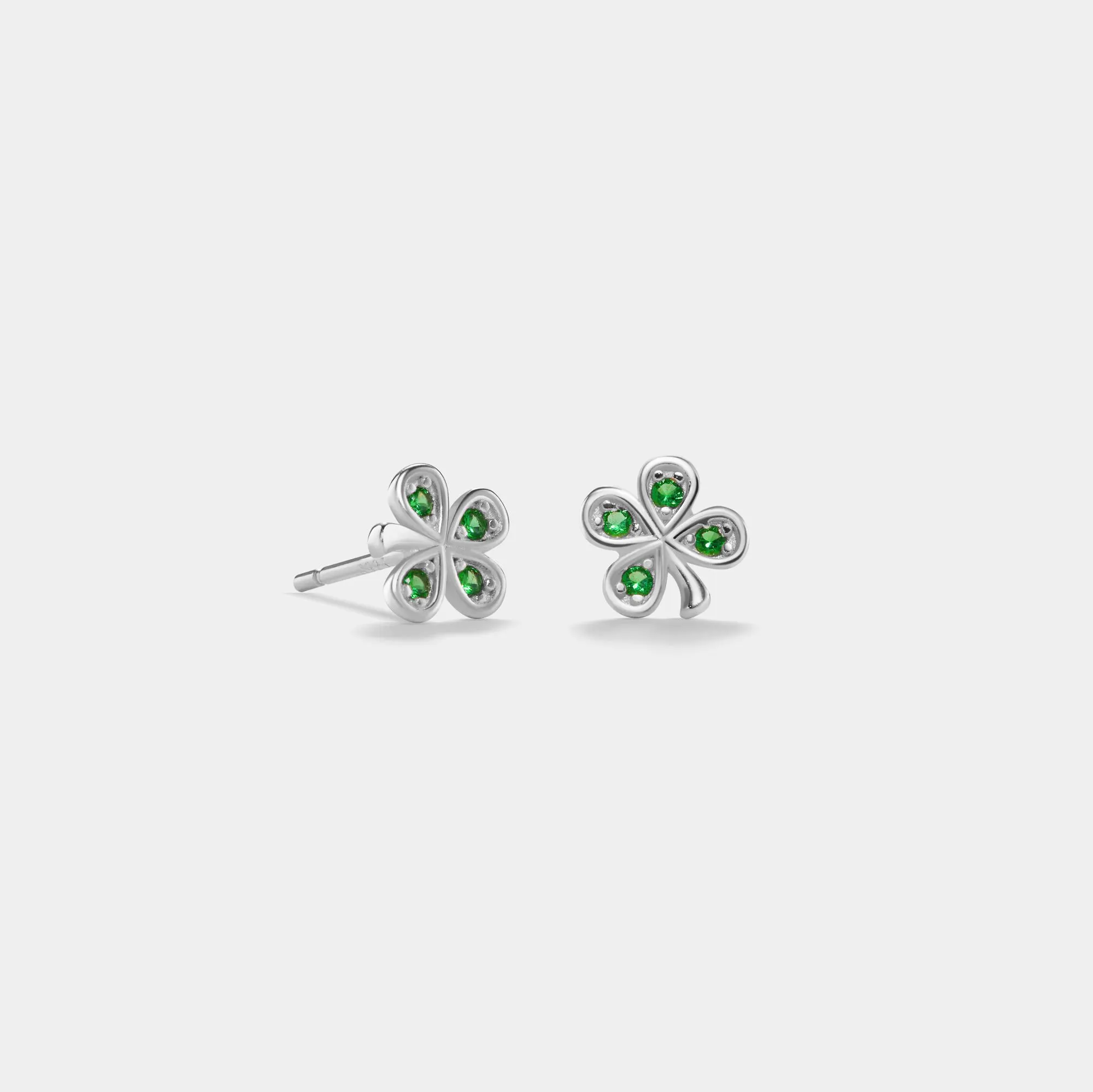 Perimade & Co. LLC – wholesale Stud/post earrings – Tiny Four Leaf Clover Stud Earrings in 925 Sterling Silver2