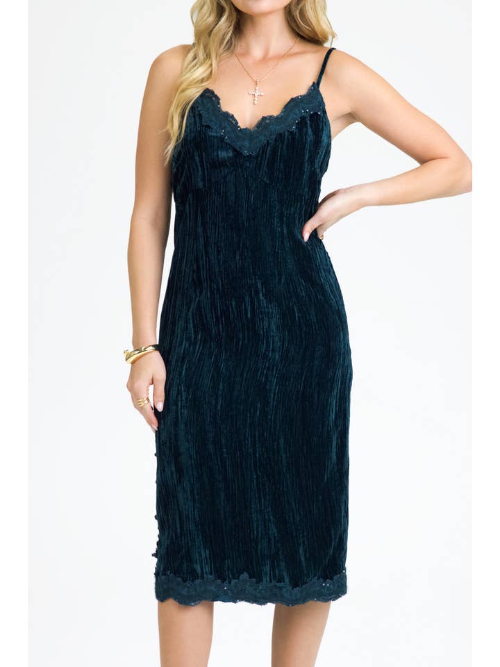 Miss Me - Wholesale Dress - Women's - CRUSHED VELVET MIDI DRESS - MD1862T9