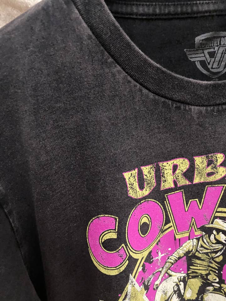 Country Deep Apparel - Wholesale Screen Printed T-Shirt - Unisex - Urban Cowboy Austin Texas Bash Acid wash Relaxed Tee